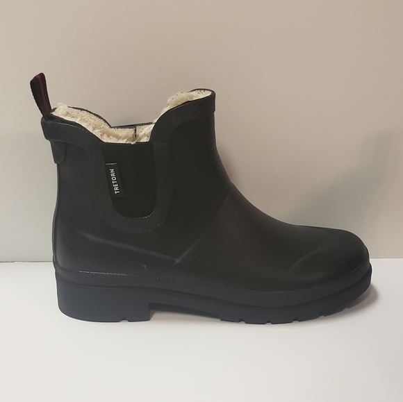 NWOT Tretorn Women's Matte Black Rubber Boots - Picture 3 of 8